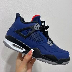 Jordan Air 4 Retro Winter in Blue and Black